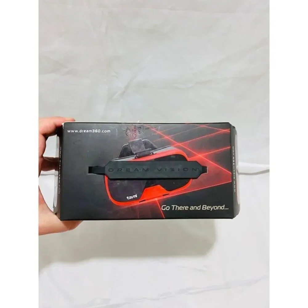 Tzumi Dream Vision Virtual Reality Smartphone Headset for IOS and Android